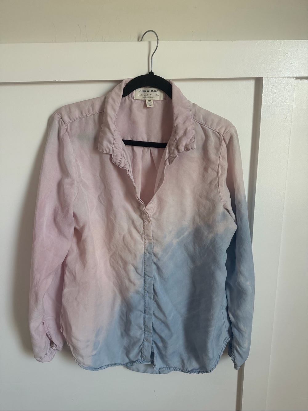 Anthropologie Cloth & Stone Ombre Button down in Pink and Blue
